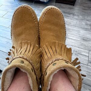Lucky Brand Moccasin Suede Fringe Booties